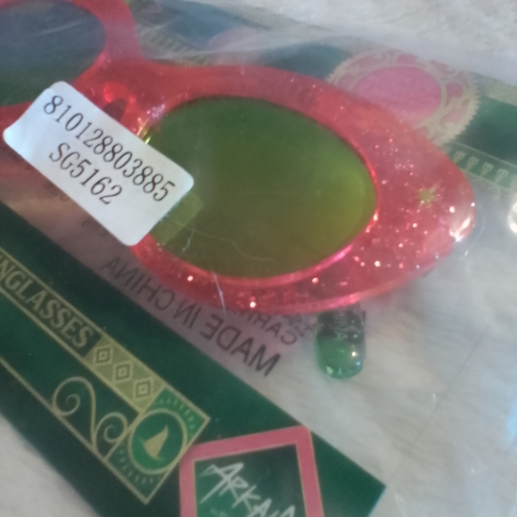 Wicked Movie Sunglasses – Universal City Studios – Exclusive – New in Package - Picture 4 of 13